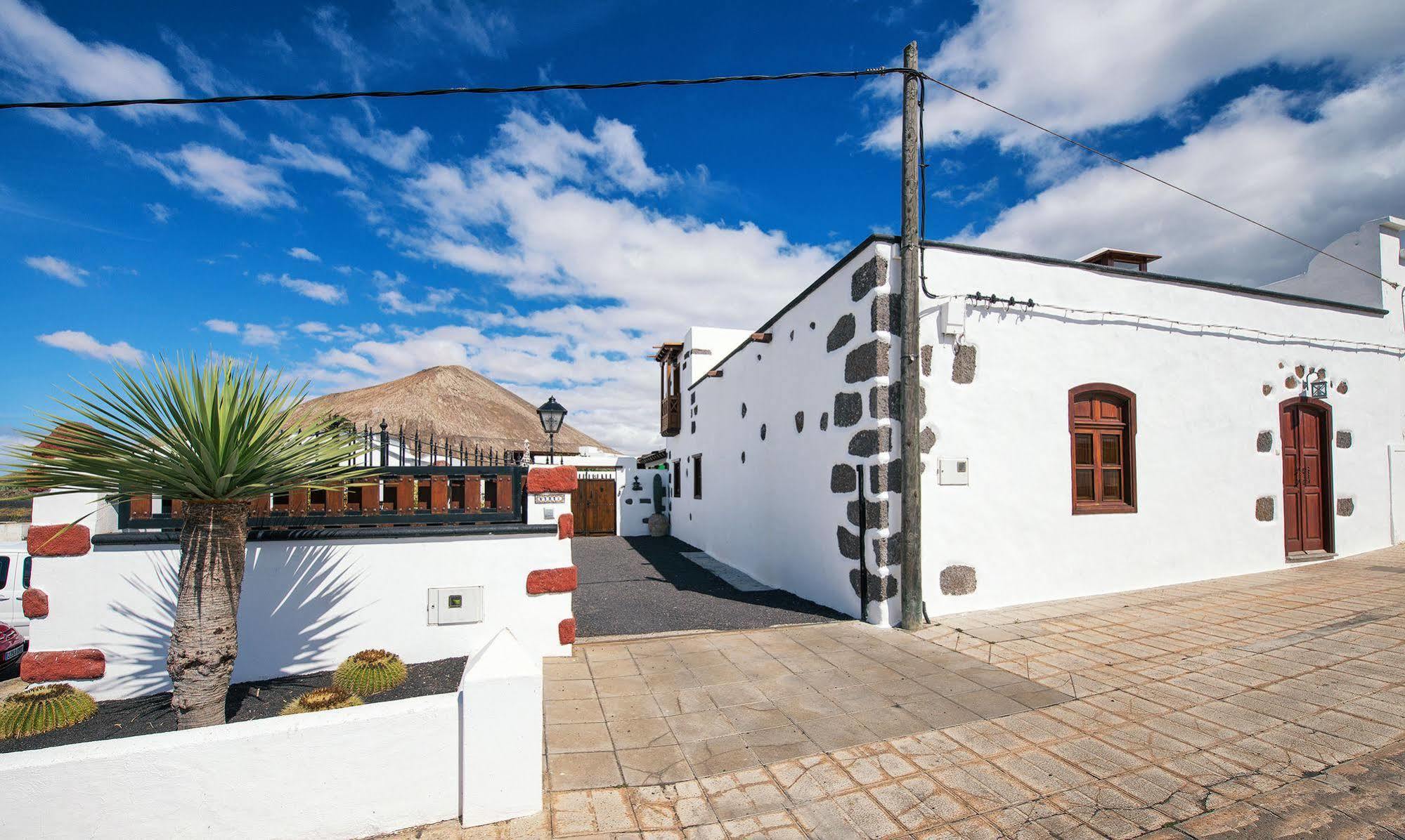 Casa Emblematica Garaday Lanzarote ξενώνας Tinajo Εξωτερικό φωτογραφία